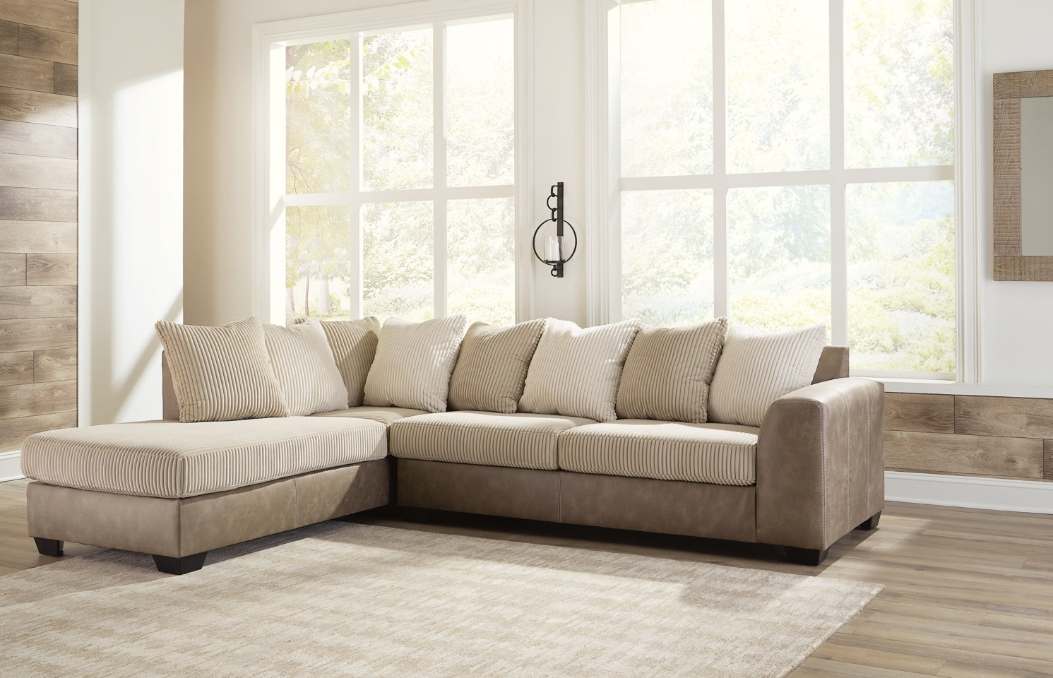 Keskin 2-Piece Sectional with Chaise - 18403S1