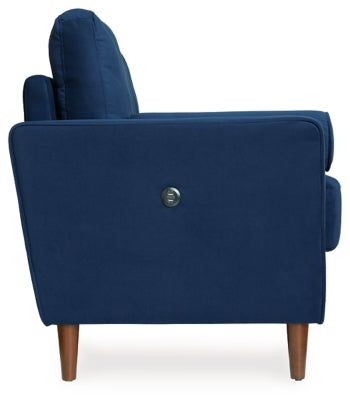 Darlow Loveseat