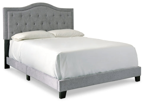 Jerary Queen Upholstered Bed