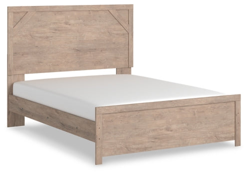 Senniberg Queen Panel Bed