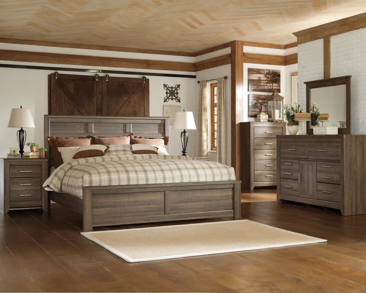 Juararo Queen Panel Bed