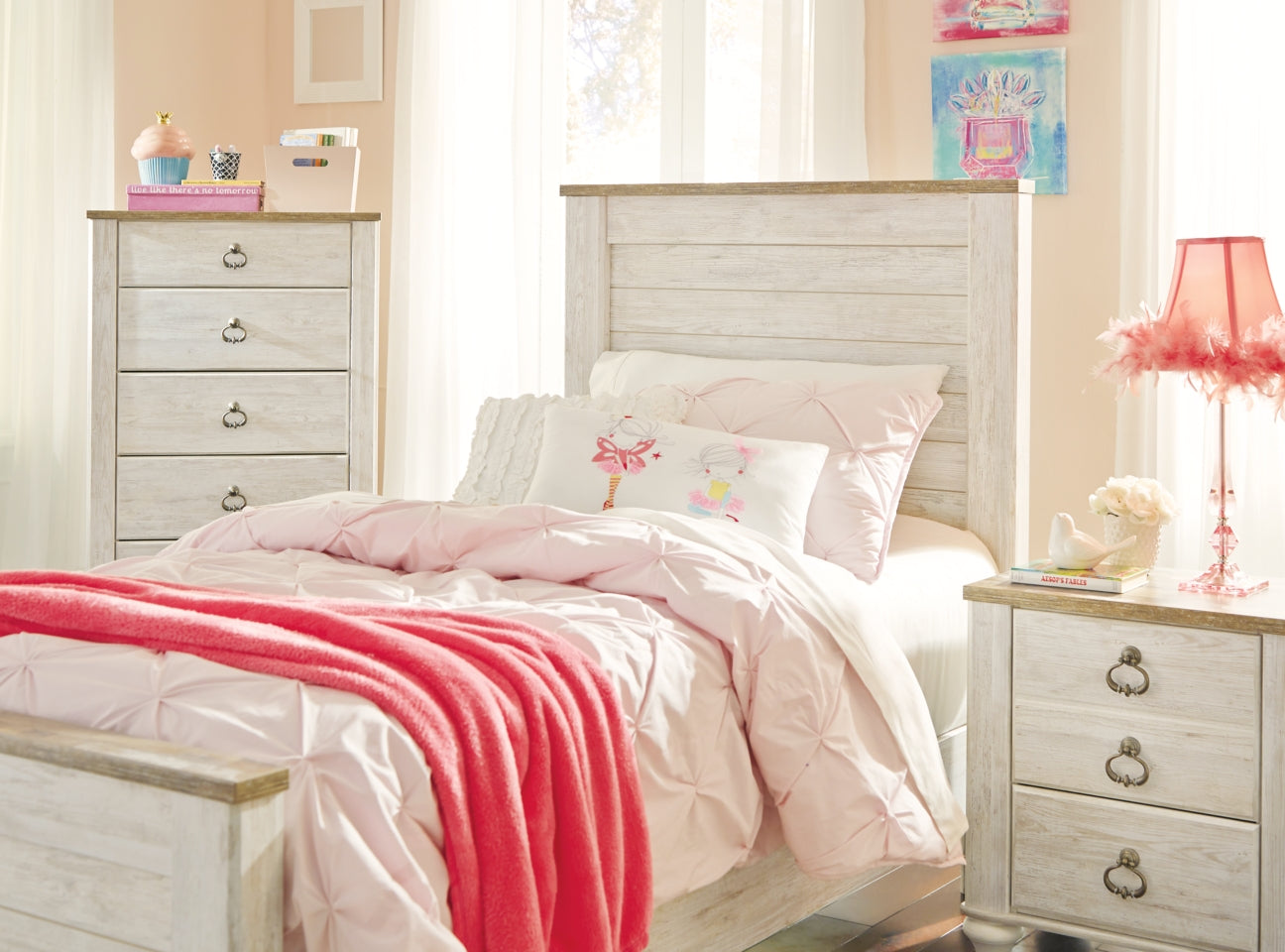 Willowton Queen Panel Bed