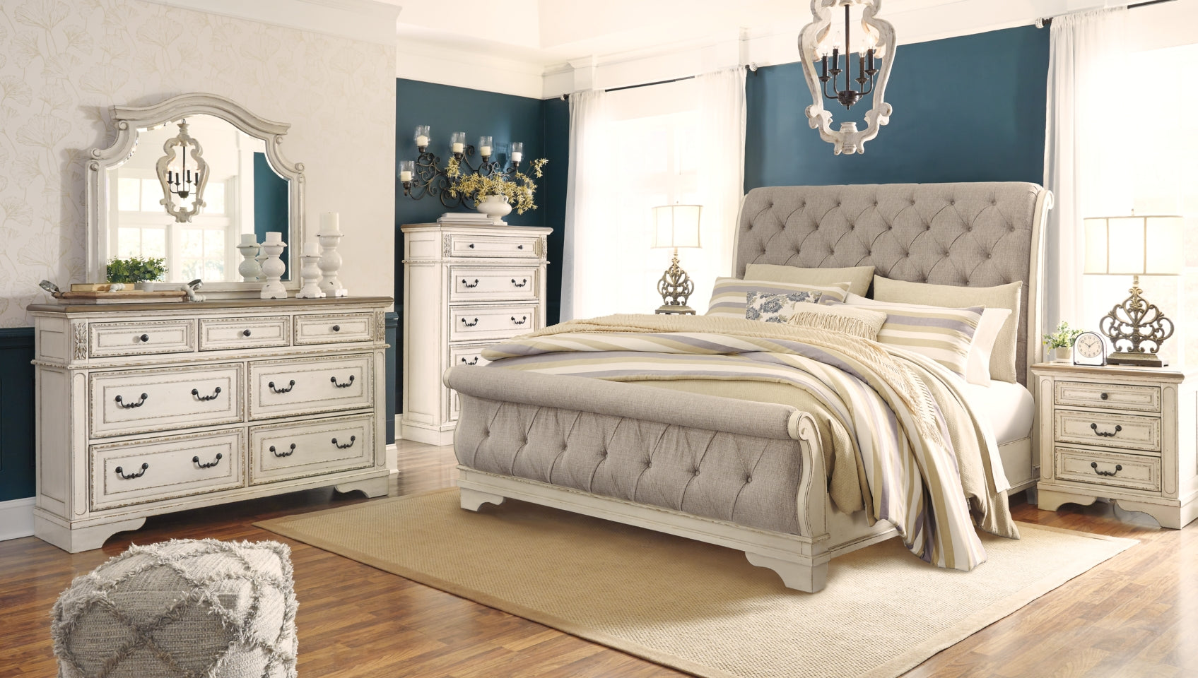 Realyn Queen Sleigh Bed