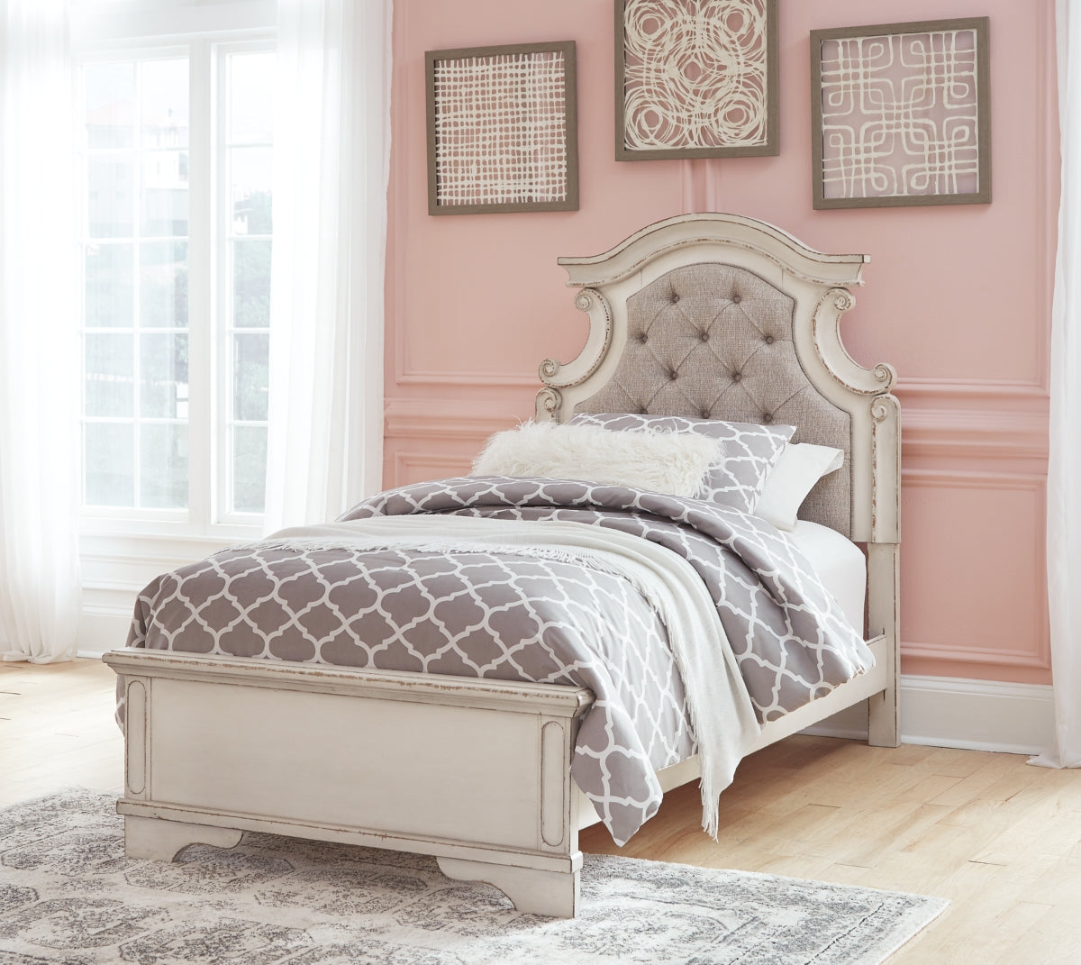 Realyn Queen Upholstered Panel Bed