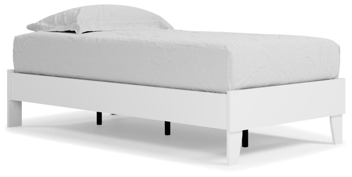 Piperton Queen Platform Bed