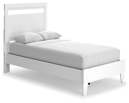 Flannia Twin Panel Bed