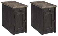 Tyler Creek 2 End Tables - PKG008543