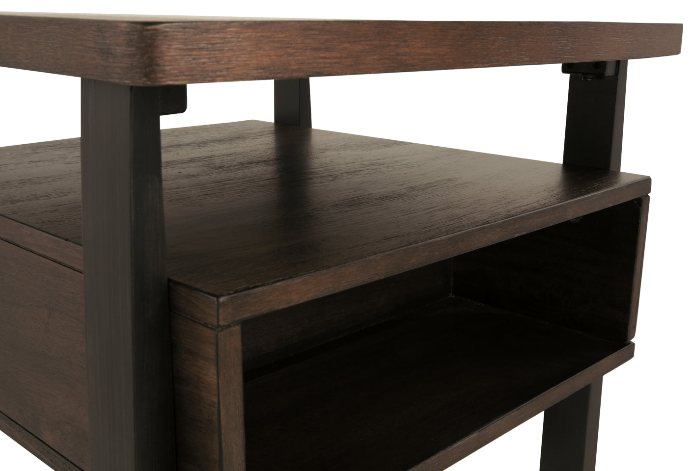 Vailbry Coffee Table with 2 End Tables - PKG007154