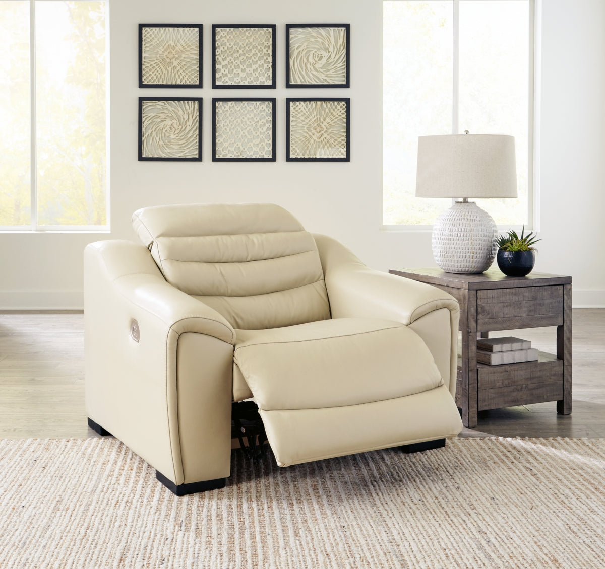 Center Line 2-Piece Sectional with Recliner